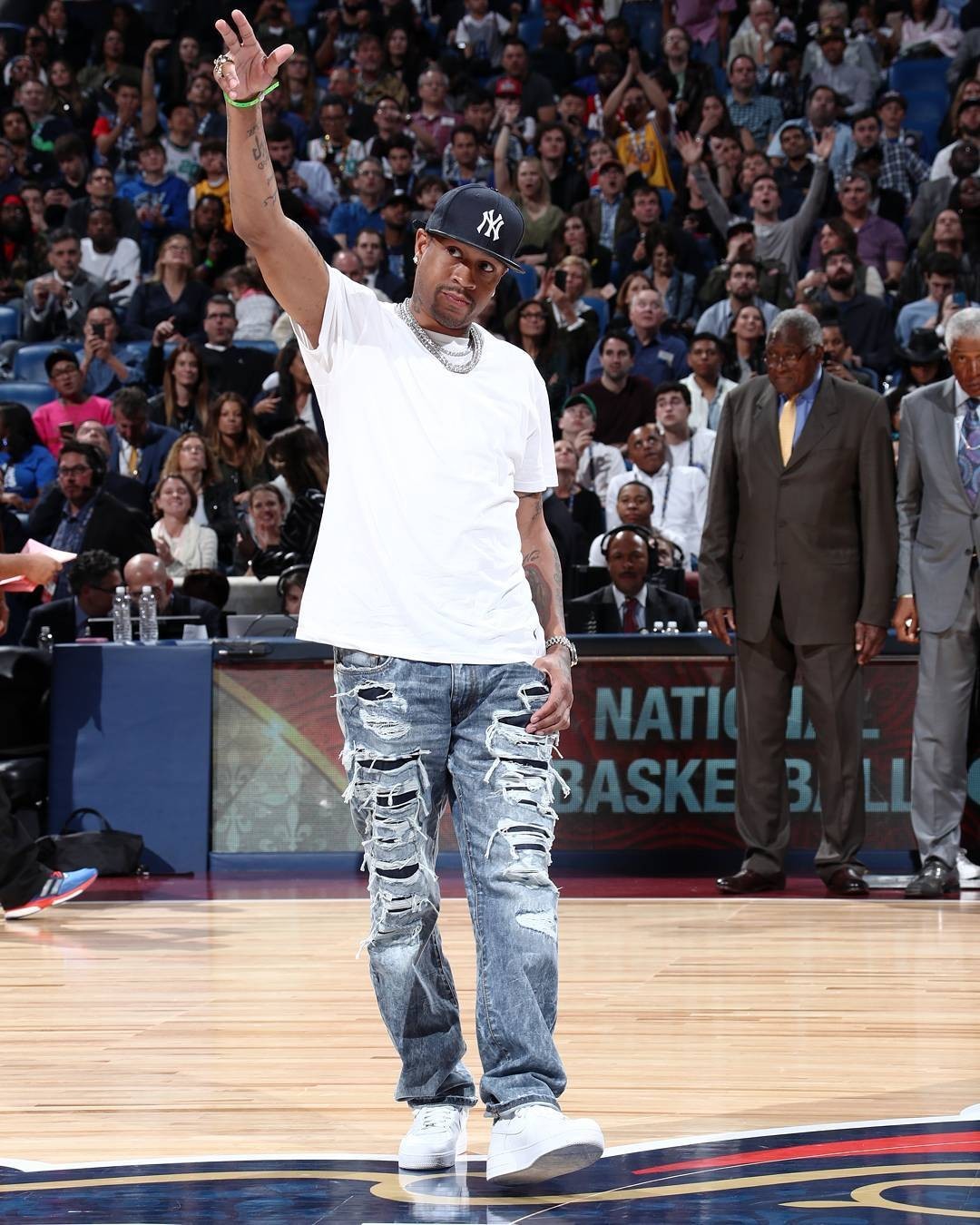 略是先稳固 略是先稳固