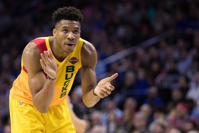 触球上明显 触球上明显