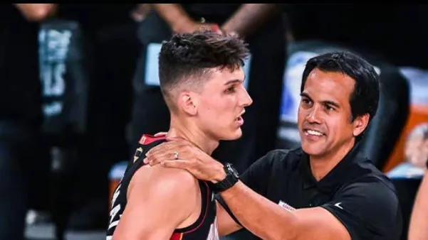 在许多球迷 在许多球迷